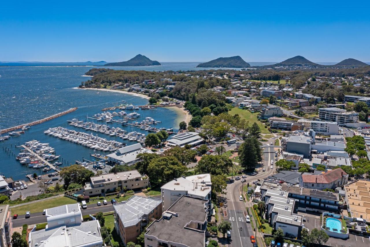 Nelson Towers Motel & Apartments Nelson Bay Exterior foto